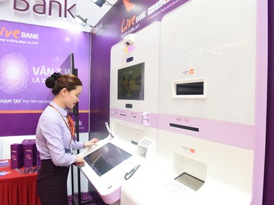 Bình minh của không gian ngân hàng mới