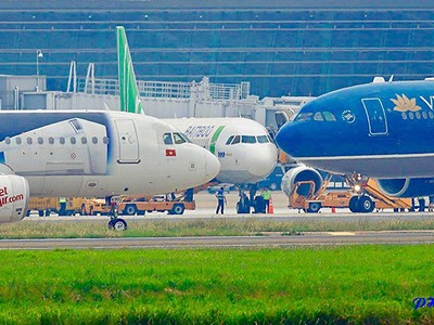 Doanh nghiệp tuần qua: Nhân sự Bamboo Airways trước giờ đại hội; Vietnam Airlines dời lịch họp; Tân Tạo, Xây dựng Hòa Bình có tin đáng chú ý 