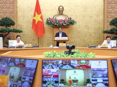 Thủ tướng Phạm Minh Chính chủ trì Hội nghị trực tuyến toàn quốc Chính phủ với các địa phương và phiên họp Chính phủ thường kỳ tháng 6/2023 - Ảnh: VGP/Nhật Bắc