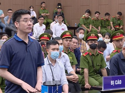 Cựu Trưởng phòng 5, Cơ quan An ninh điều tra Bộ Công an bị cáo buộc lừa đảo chiếm đoạt hơn 18 tỷ đồng.