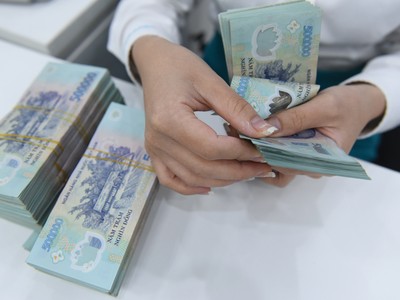 Lãi suất, tỷ giá đối mặt nhiều biến số mới