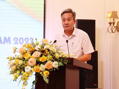 Ông Đỗ Hữu Nhân, Giám đốc Sở Văn hóa Thể thao và Du lịch tỉnh Hưng Yên phát biểu tại Hội nghị.