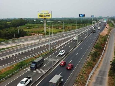 Tuyến cao tốc Trung Lương - Mỹ Thuận. Ảnh Lê Toàn