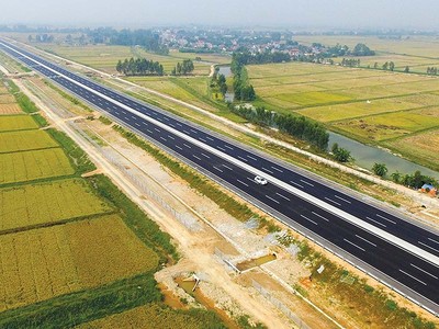 Dự án BOT Đường ô tô cao tốc Hà Nội - Hải Phòng do Tổng công ty Phát triển hạ tầng và Đầu tư tài chính Việt Nam (VIDIFI) làm chủ đầu tư