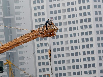 Mảng xây dựng dân dụng đang chật vật, chưa tìm thấy lối ra. Ảnh: Dũng Minh 