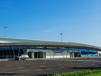 Cảng hàng không Tuy Hoà hiện do ACV quản lý, khai thác.