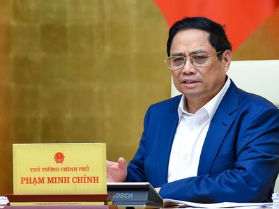 Thủ tướng yêu cầu tập trung thúc đẩy có trọng tâm, trọng điểm 3 động lực tăng trưởng là đầu tư, xuất khẩu, tiêu dùng. (Ảnh: Nhật Bắc)