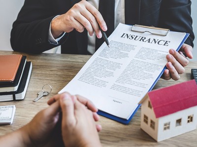 Có hàng ngàn đơn tố cáo liên quan tới hoạt động bán bảo hiểm qua ngân hàng