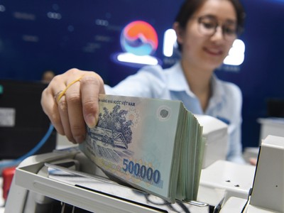 Với các chính sách hỗ trợ cũng như nỗ lực xử lý của các ngân hàng, nợ xấu được kỳ vọng sẽ ổn định vào cuối năm