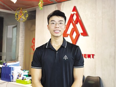 Nguyễn Đức Bình, nhà sáng lập Viet Yogi.