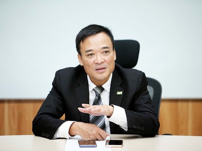  Dược sĩ Nguyễn Xuân Hoàng, Chủ tịch HĐTV Công ty TNHH Tư vấn Y Dược Quốc tế (IMC).