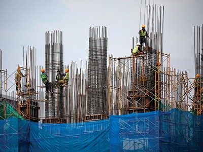 Nhiều dự án triển khai trở lại sau khi được gỡ vướng pháp lý. Ảnh: Dũng Minh 