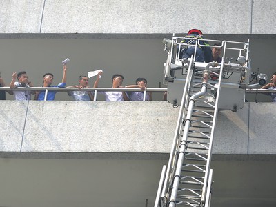 Một buổi diễn tập PCCC. Ảnh: Dũng Minh 