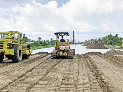 Thi công Dự án cao tốc Cao Lãnh - An Hữu, giai đoạn 1.