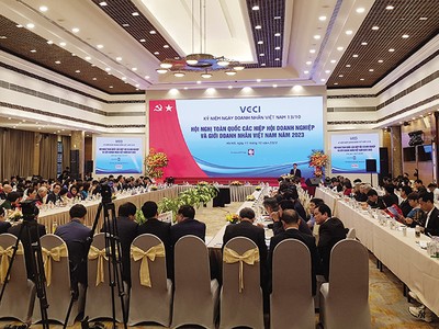 Hội nghị Toàn quốc các hiệp hội doanh nghiệp và giới doanh nhân Việt Nam năm 2023 do VCCI tổ chức nhân kỷ niệm Ngày Doanh nhân Việt Nam (13/10). Ảnh: Đức Thanh