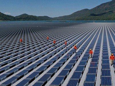 Không ít vấn đề cần làm rõ liên quan việc phát triển ồ ạt dự án năng lượng tái tạo thời gian qua. Ảnh: Đức Thanh