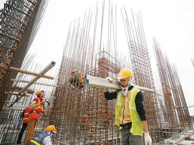  Doanh nghiệp có nền tảng tốt sẽ có nhiều lợi thế khi thị trường bất động sản hồi phục. Ảnh: Dũng Minh 