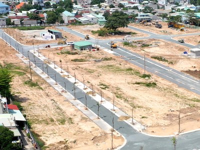 Thị trường đất nền bắt đầu có giao dịch. Ảnh: Trọng Tín 