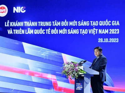 Bộ trưởng Bộ Kế hoạch và Đầu tư Nguyễn Chí Dũng phát biểu tại Lễ Khánh thành Cơ sở hoạt động mới của Trung tâm Đổi mới Sáng tạo Quốc gia (NIC) và khai mạc Triển lãm Quốc tế VIIE 2023 (Ảnh: Thế Đại)