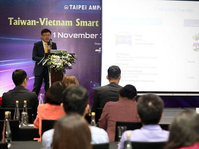 Các chuyên gia, doanh nghiệp tại Hội thảo “Kết nối ngành công nghiệp di chuyển thông minh” đánh giá, Việt Nam là một trong những thị trường tiềm năng của ngành công nghiệp di chuyển thông minh.