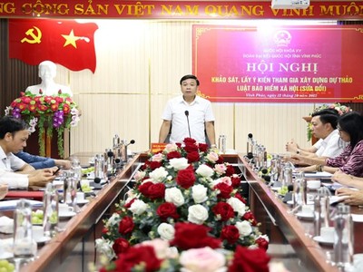 Đoàn ĐBQH Vĩnh Phúc lấy ý kiến tham gia vào dự thảo Luật Bảo hiểm xã hội sửa đổi