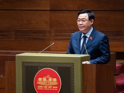 Chủ tịch Quốc hội Vương Đình Huệ phát biểu kết thúc hoạt động chất vấn.