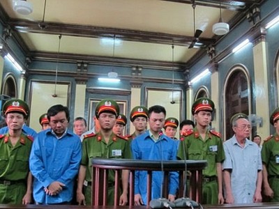 Xét xử một vụ tham nhũng tại TP.HCM