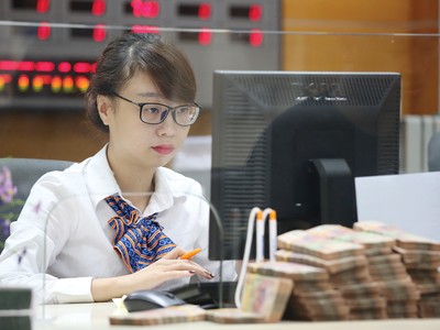 Chi phí vốn của các ngân hàng trong quý III/2023 giảm bình quân hơn 0,3% so với quý II 