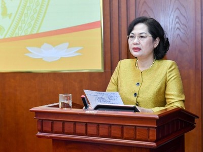 Thống đốc: Doanh nghiệp bất động sản cũng cần cân nhắc giảm giá nhà