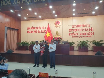 Miễn nhiệm 2 chức danh Ủy viên UBND TP. Đà Nẵng