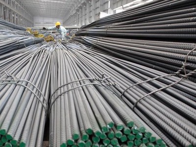 Xuất khẩu sắt thép sang EU phải báo cáo khí thải carbon từ tháng 10/2023.