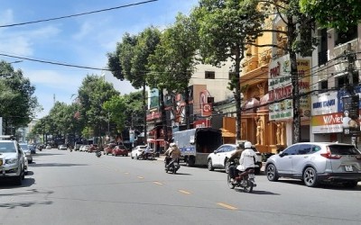 Cần Thơ xem xét thu phí đỗ xe tại một số tuyến đường trung tâm quận, huyện