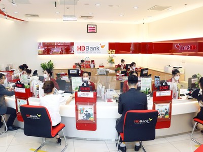 HDBank (HDB): Tổng giám đốc đăng ký mua vào 2 triệu cổ phiếu để đầu tư