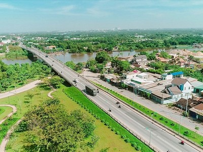 Khu vực Tây Bắc gồm huyện Củ Chi và Hóc Môn được chuyên gia đánh giá là phù hợp để phát triển đô thị quy mô lớn 