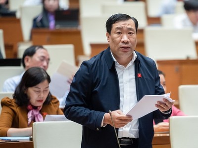 Đại biểu Thạch Phước Bình (Trà Vinh) phát biểu. 