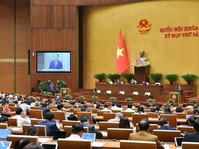 Quốc hội nghe báo cáo tiếp thu, giải trình trước khi bấm nút.
