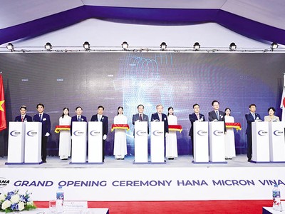 Lễ khánh thành nhà máy thứ hai của Hana Micron Vina tại Khu công nghiệp Vân Trung vào tháng 9/2023 