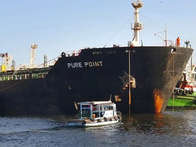 Pháp, Hà Lan và Italy là ba nhà nhập khẩu dầu tinh chế lớn nhất từ Ấn Độ. Ảnh: AP