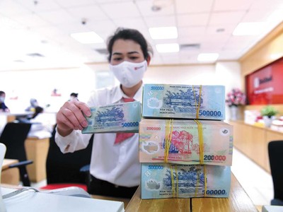 Trong 10 tháng đầu năm 2023, lĩnh vực tài chính đứng đầu về giá trị giao dịch với hơn 2 tỷ USD Ảnh: Đức Thanh