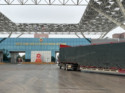 Cửa khẩu Quốc tế Móng Cái (khu vực Cầu Bắc Luân II). Ảnh: Quỳnh Nga.