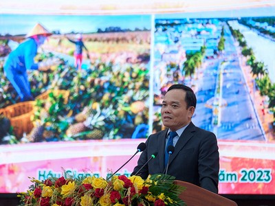 Phó thủ tướng Trần Lưu Quang cho rằng, chưa bao giờ cơ hội đến với Hậu Giang lớn như hiện nay
