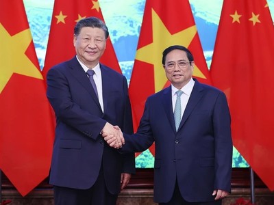 Thủ tướng Chính phủ Phạm Minh Chính hội kiến Tổng Bí thư, Chủ tịch nước Trung Quốc Tập Cận Bình (Ảnh: TTXVN)