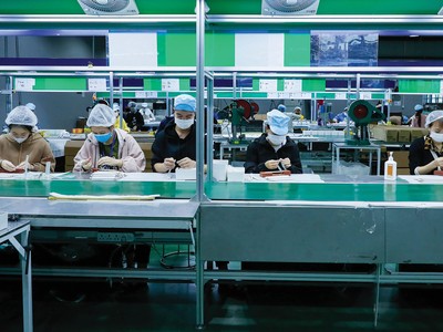 Doanh nghiệp vẫn e ngại rủi ro của nền kinh tế nên hạn chế vay vốn mở rộng sản xuất – kinh doanh