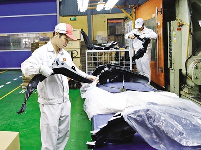 Doanh nghiệp lĩnh vực công nghiệp hỗ trợ đang gặp khó vì đơn hàng sụt giảm, chi phí vốn cao