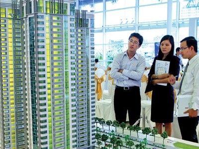 Công ty bất động sản "chạy đua" ưu đãi bán hàng 