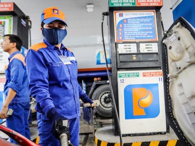 Giá xăng dầu biến động nhẹ