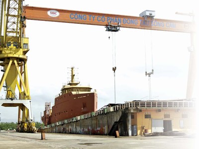 Một góc nhà máy đóng tàu Sông Cấm - đơn vị thành viên duy nhất của SBIC không bị đưa vào diện phá sản