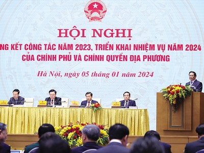 Thủ tướng Chính phủ Phạm Minh Chính phát biểu chỉ đạo tại Hội nghị Tổng kết công tác năm 2023, triển khai nhiệm vụ năm 2024 của Chính phủ và chính quyền địa phương