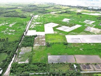 Một phần đã giải phóng mặt bằng của Dự án Khu đô thị Đại học quốc tế Berjaya tại huyện Hóc Môn, TP.HCM. Ảnh: Báo Lao động