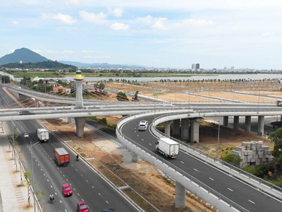 Một góc Khu đô thị Nam TP. Tuy Hòa. Ảnh: Ngọc Thắng.